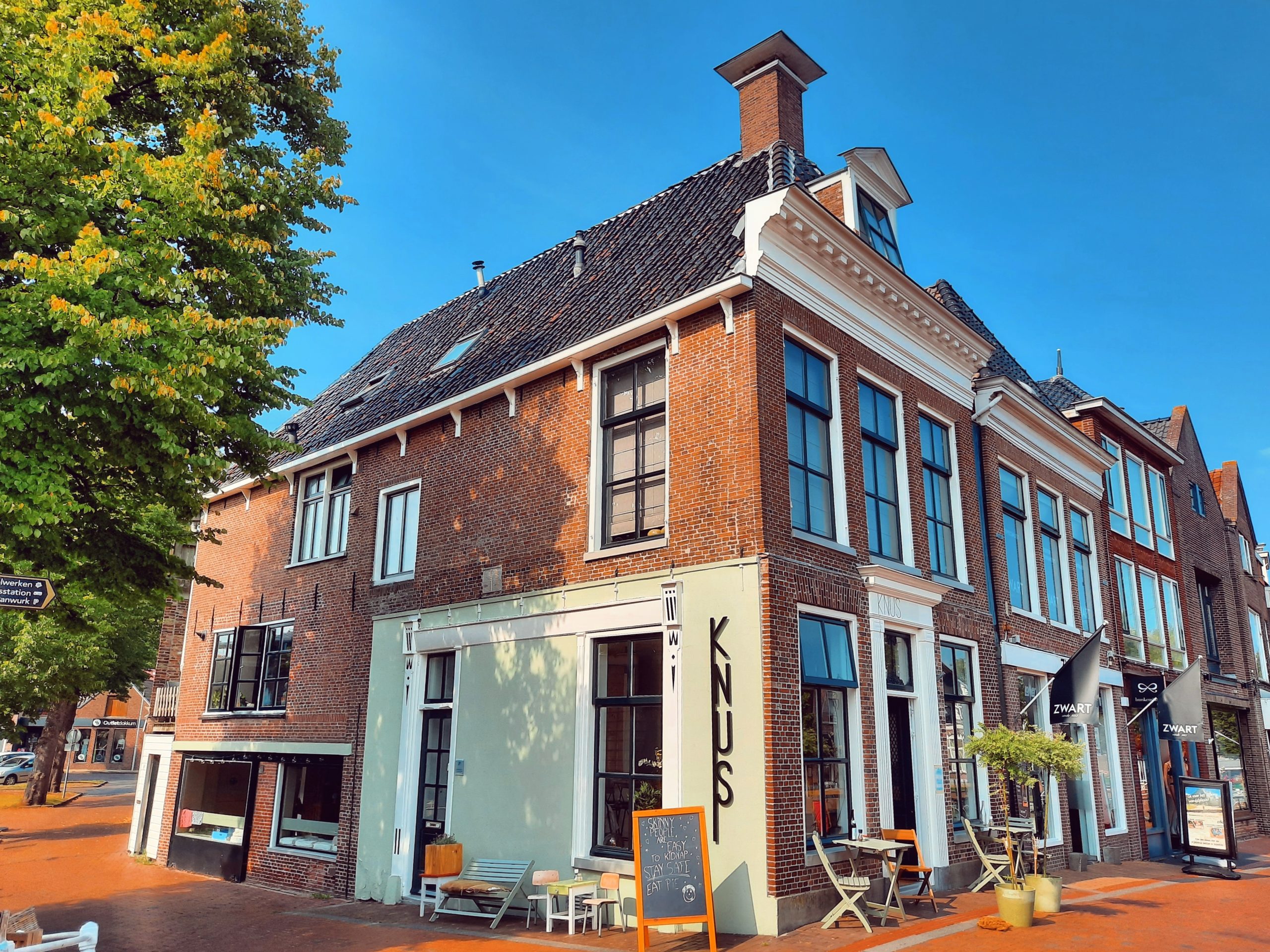 Dokkum-heeft-het-allemaal-koffiebar-knus-dokkum